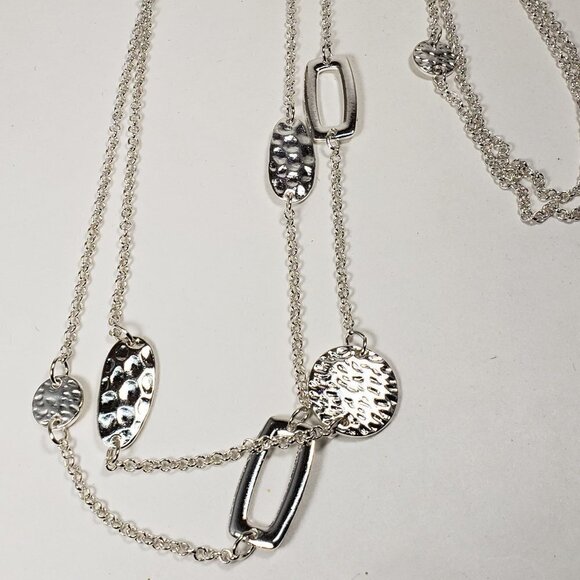 Polished 40" Silver tone Layered Textured, Hammered Discs Hoops Long Necklace - Picture 3 of 9